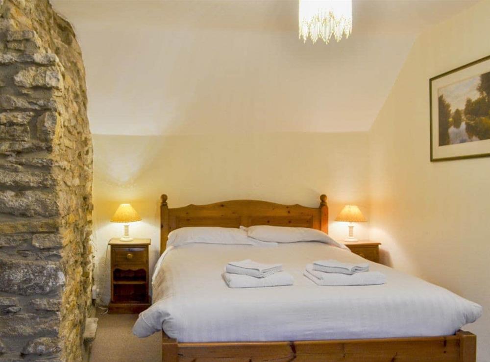 Comfortable double bedroom at Mulberry Cottage in Acton, near Langton Matravers, Dorset