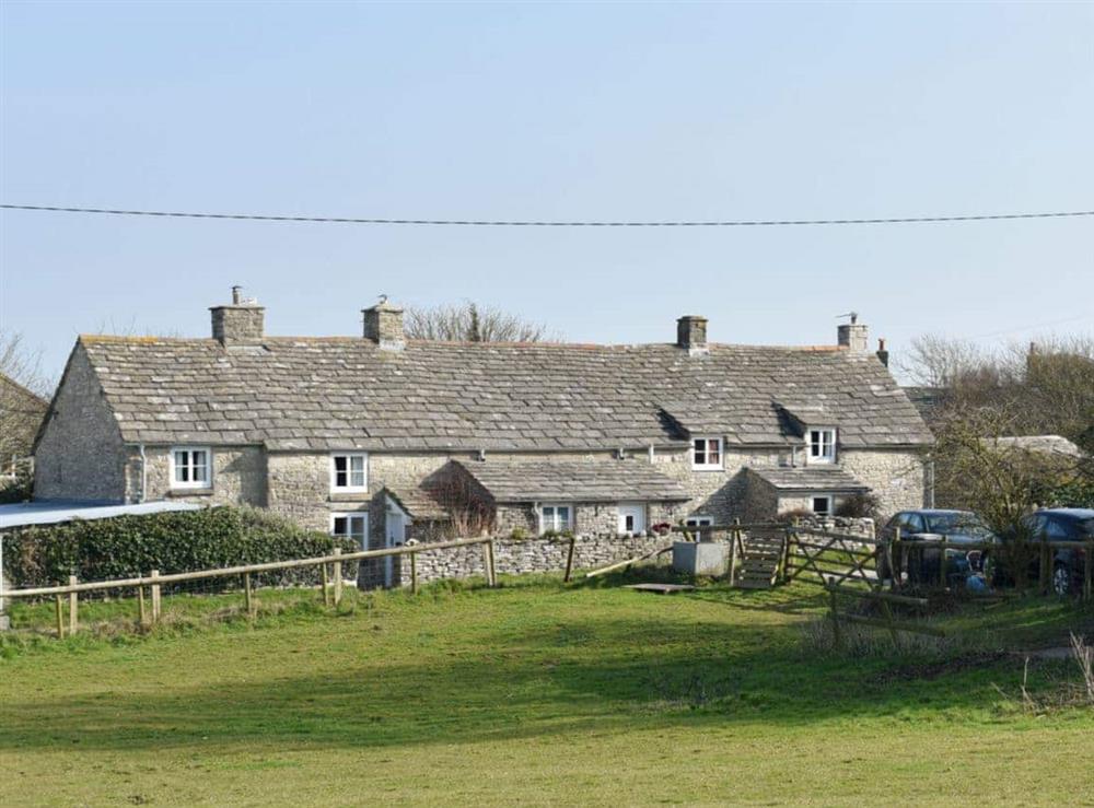 Superbly located holiday homes at Mulberry Cottage in Acton, near Langton Matravers, Dorset