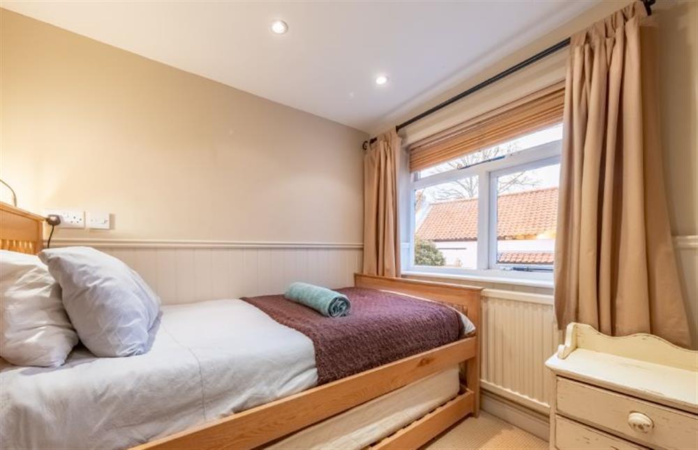 Bedroom three has a single bed at Mulberry Cottage, Holt