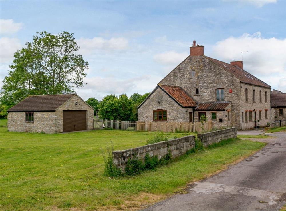 Stunning holiday home at Mulberry Cottage in North Wooton, near Wells, Somerset