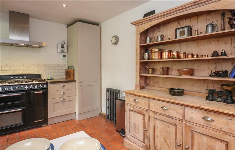 The kitchen at Mulberry Cottage, Staple near Dartington
