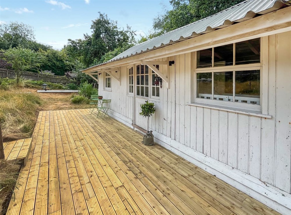 Exterior (photo 2) at Mullacash Annex in Dorking, Surrey
