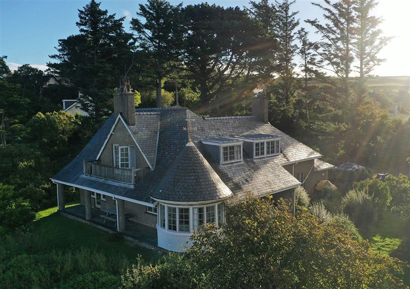 Outside at Murmur Y Don, Harlech