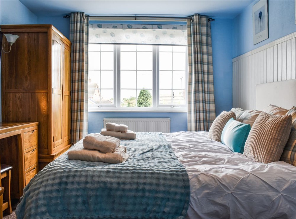 Double bedroom (photo 5) at Murrays Corner in Edwinstowe, Nottinghamshire