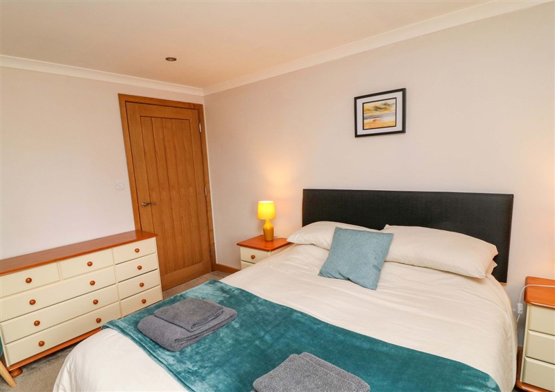 A bedroom in Mylo's Cottage at Mylos Cottage, Langrick near Boston