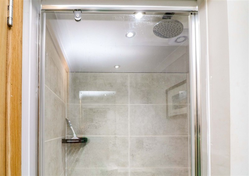 Bathroom at Mylos Cottage, Langrick near Boston