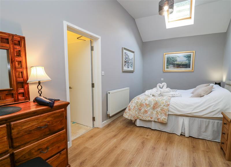 A bedroom in Mynydd ar Mor (photo 3) at Mynydd ar Mor, Barmouth