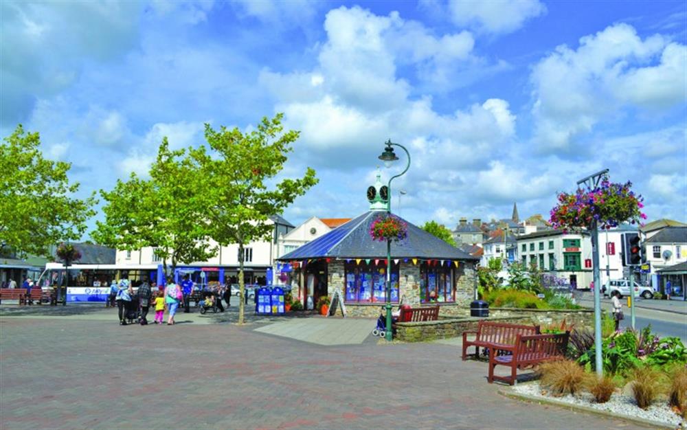 The Kingsbridge town square.