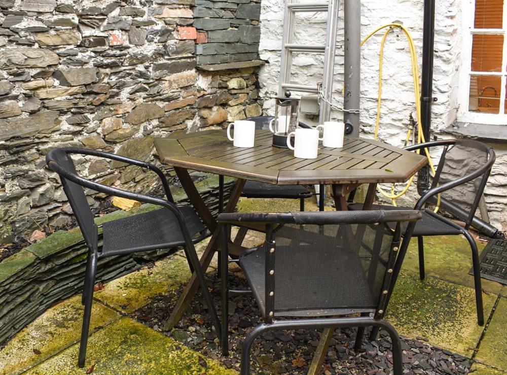 Outdoor area at Myrtle Cottage in Windermere, Suffolk