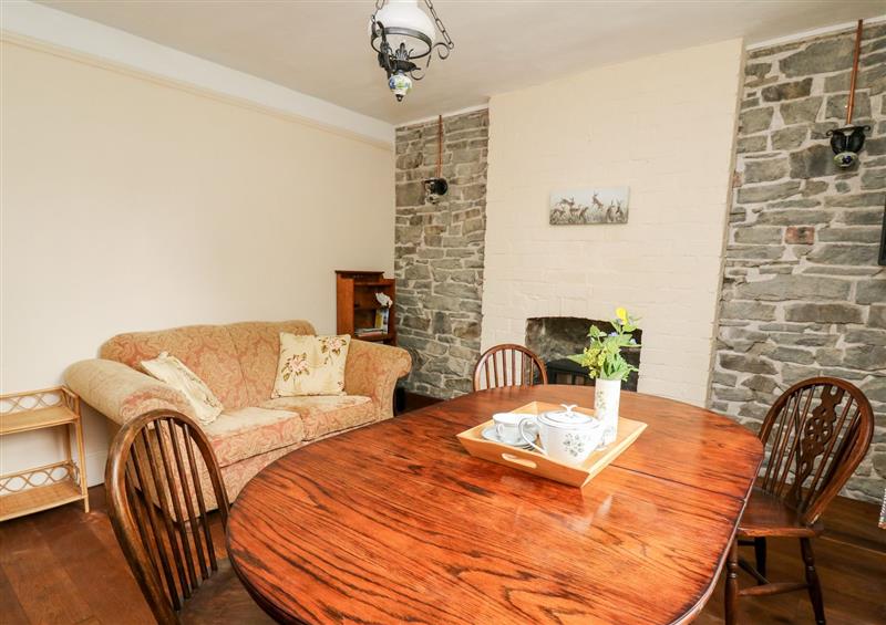 The living room (photo 3) at Myrtle Villa, Knighton