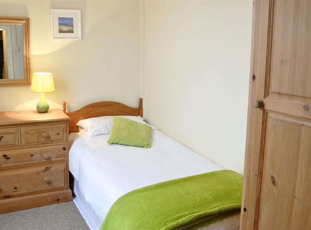 Single bedroom at Nan-Tis in St Issey, near Padstow, Cornwall