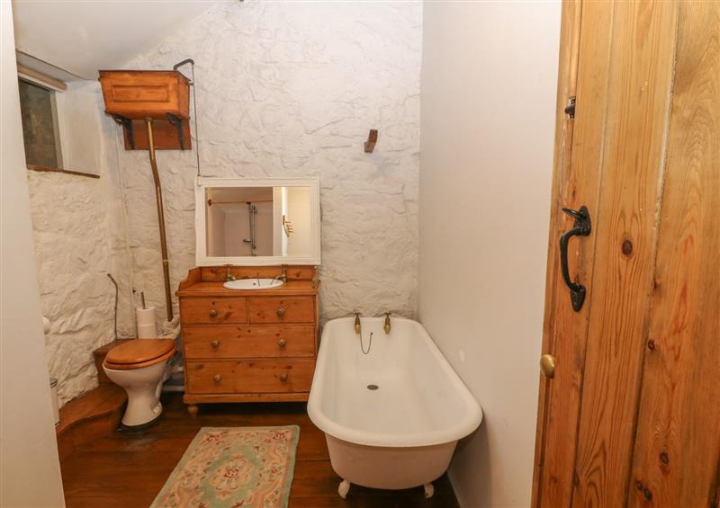Bathroom at Nant Bach, Boduan near Nefyn