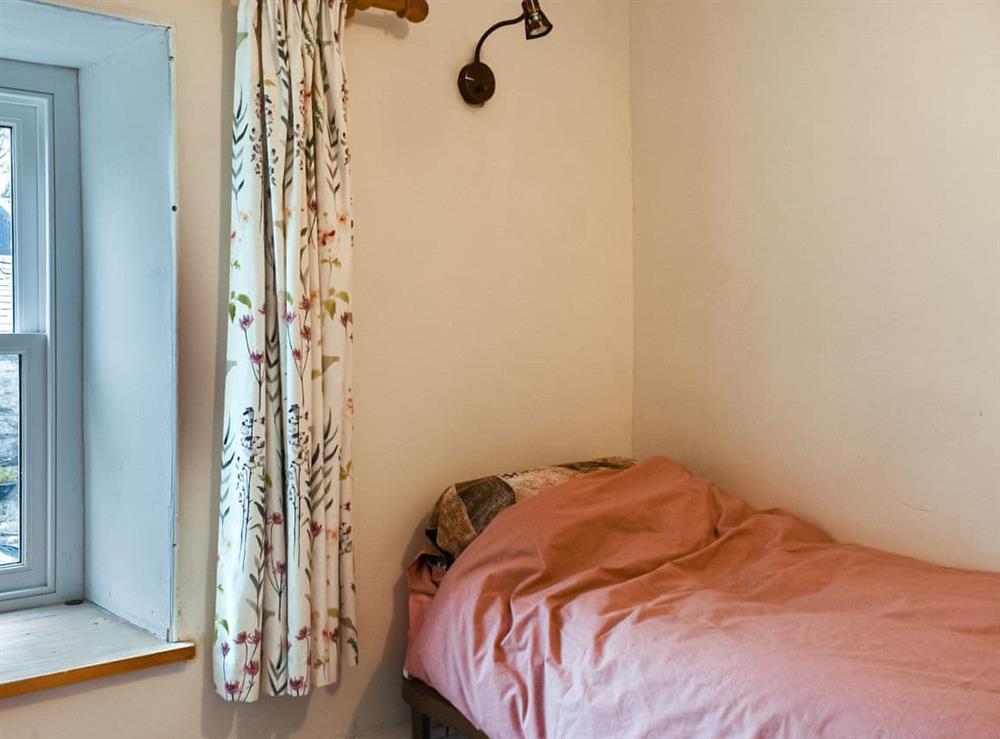 Twin bedroom (photo 6) at Nant Y Crogwyn in Penmachno, Gwynedd