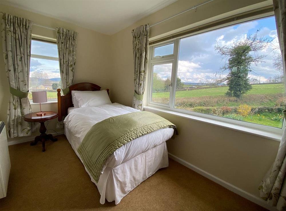 Single bedroom at Nantucket House in Misterton, near Crewkerne, Somerset