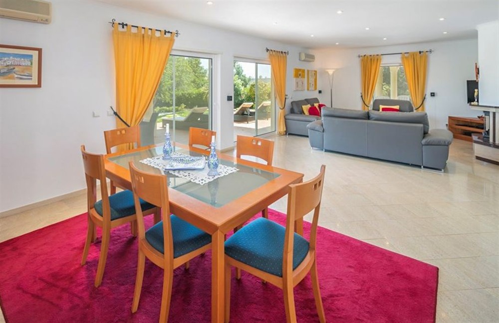 Naranja Retreat
