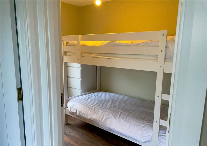 A bedroom in Narrow Gauge Cottage at Narrow Gauge Cottage, Armoy