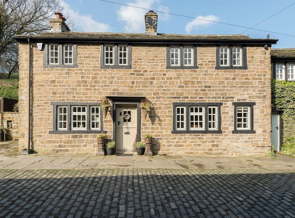 Photos of Narrowgates Cottage, Barley, near Barrowford, Lancashire, Northern England
