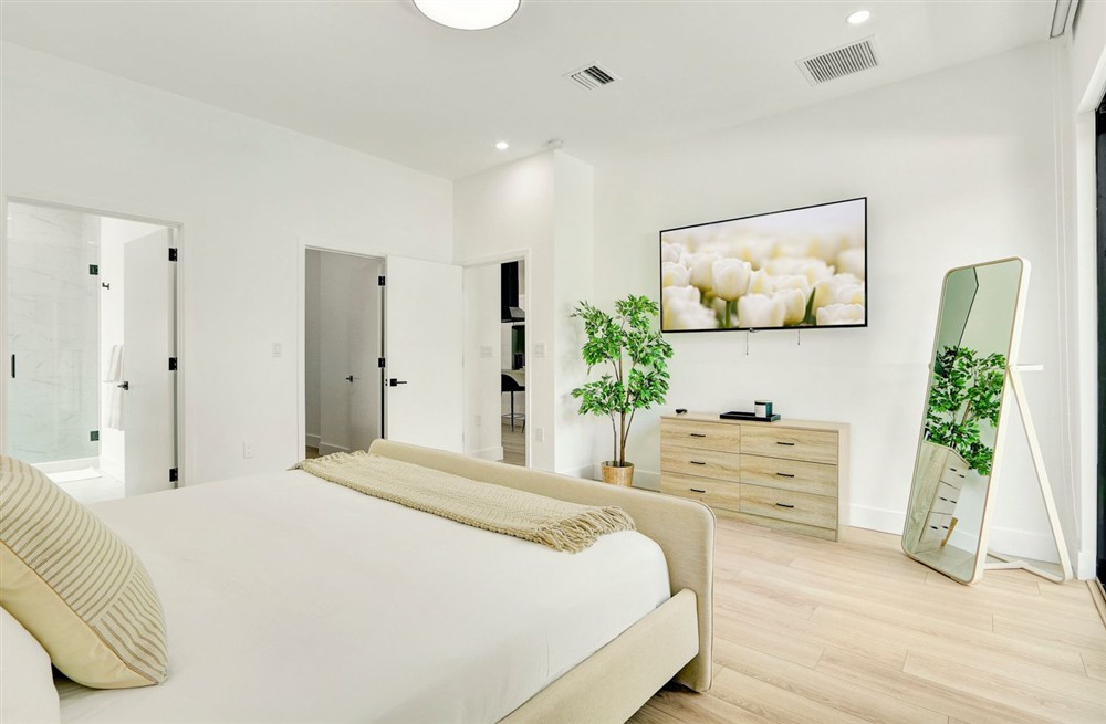 Natoma House