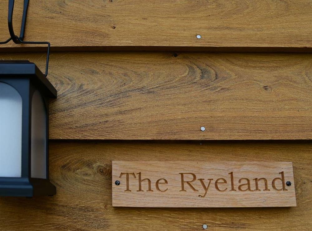 Ryeland Hut (photo 25) at Ryeland Hut, 