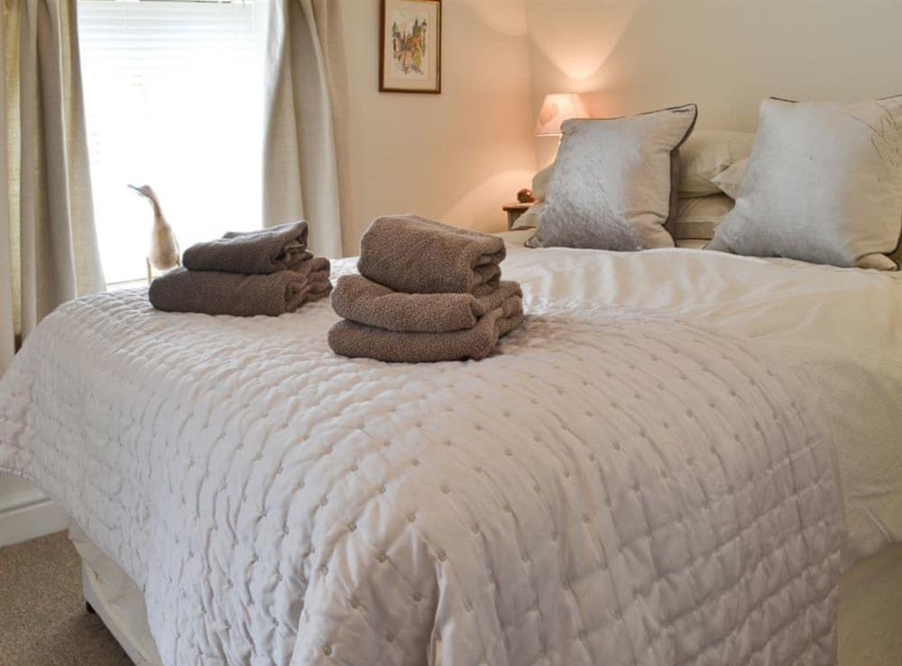 Gorgeous and sumptuous double bedroom at Bluebell Cottage, 