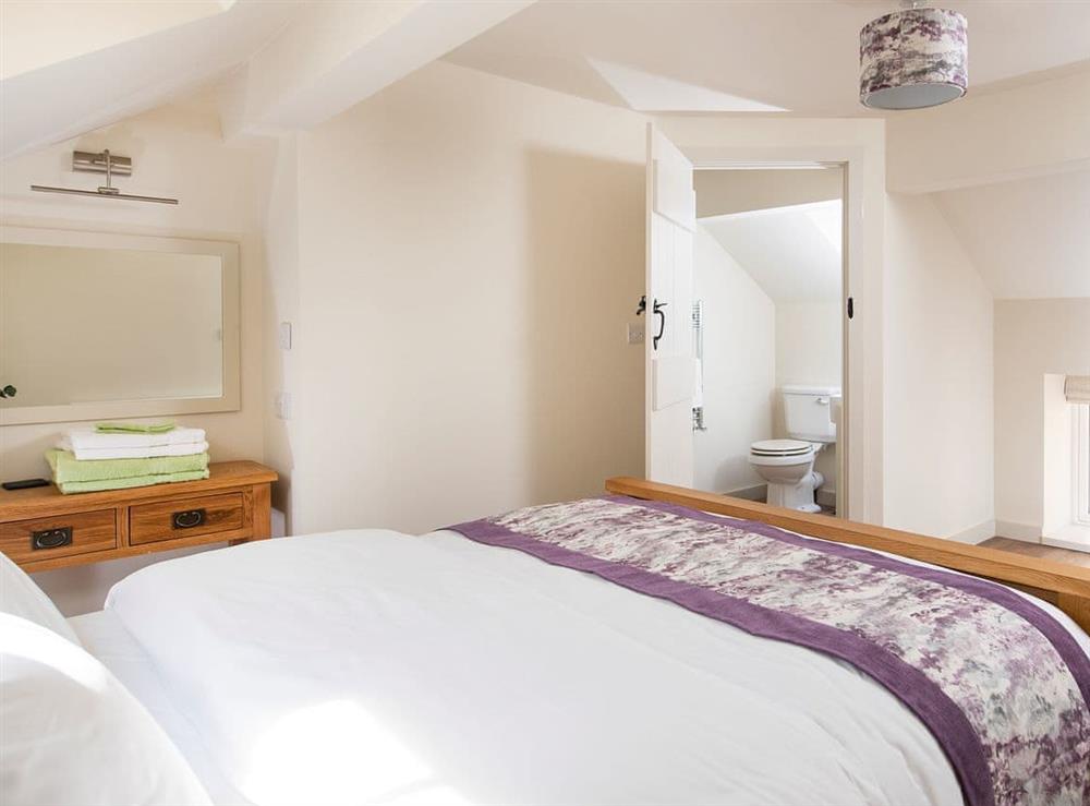Double bedroom (photo 3) at Willow Cottage at Naze Farm, 