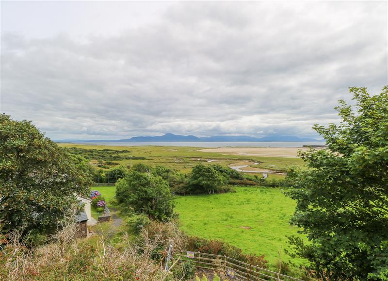 The setting around Ned's Cottage