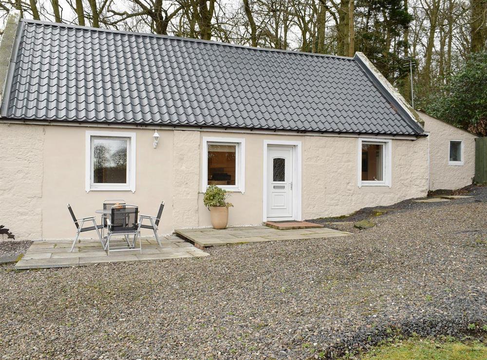 Characterful holiday home at Kinneddar Cottage,