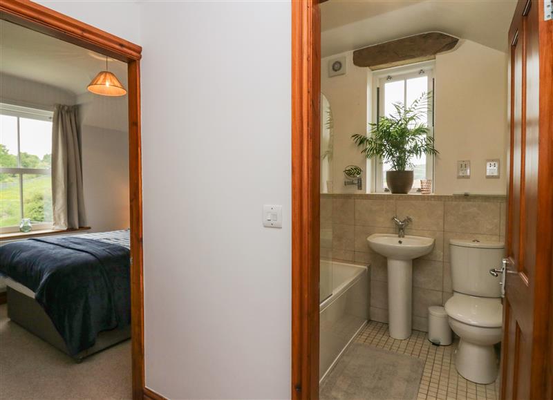 The bathroom at Netherbeck Cottage, Carnforth