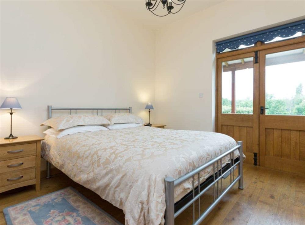 Spacious double bedroom at Parkers Lodge, 