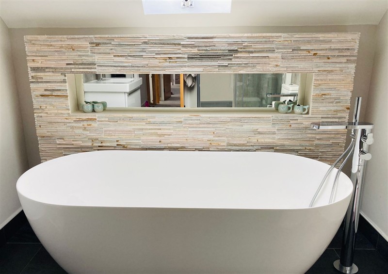 The bathroom (photo 3) at New Elms Farmhouse, Melbourne