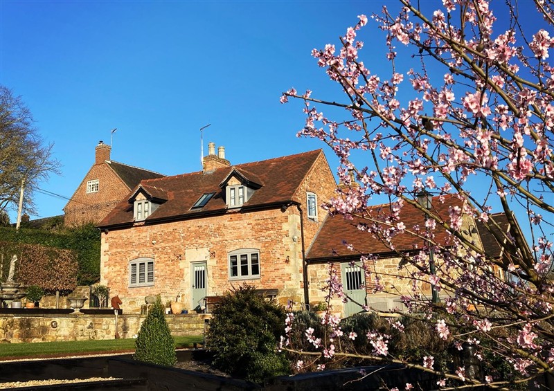 This is the setting of New Elms Farmhouse at New Elms Farmhouse, Melbourne