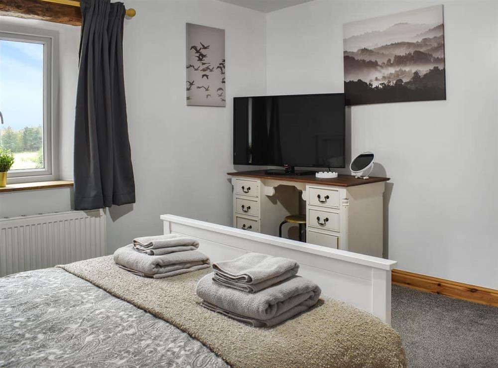 Double bedroom (photo 2) at New House Farm in Cowan Bridge, near Kirkby Lonsdale, Lancashire