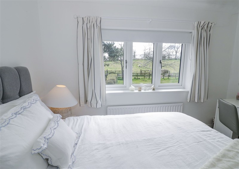 A bedroom in New House Farm at New House Farm, Wappenbury near Leamington Spa