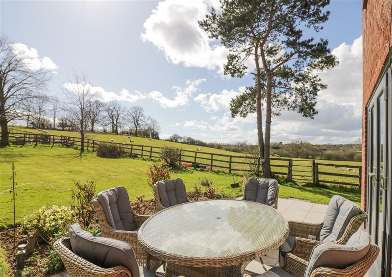 This is the patio at New House Farm, Wappenbury near Leamington Spa