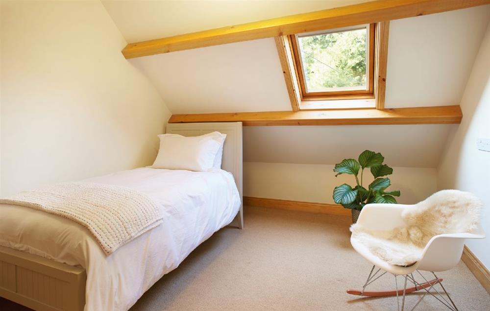 Single bedroom with 3’ bed at New Lodge, Watermillock