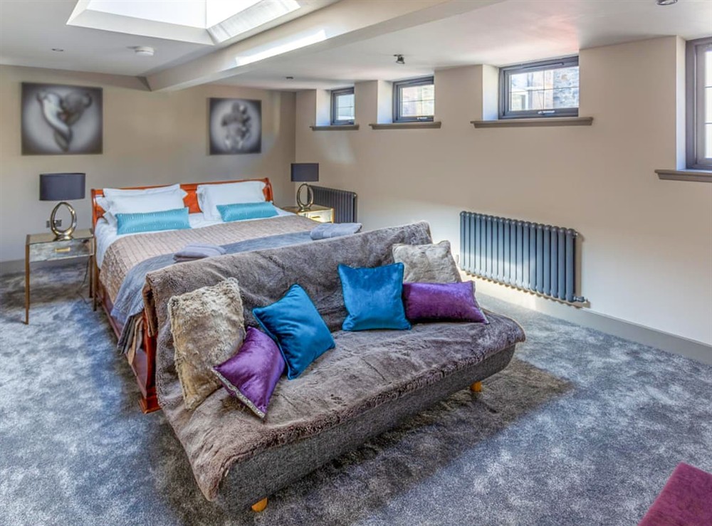 Double bedroom (photo 3) at New York Style Loft Apartment in Leith, Midlothian