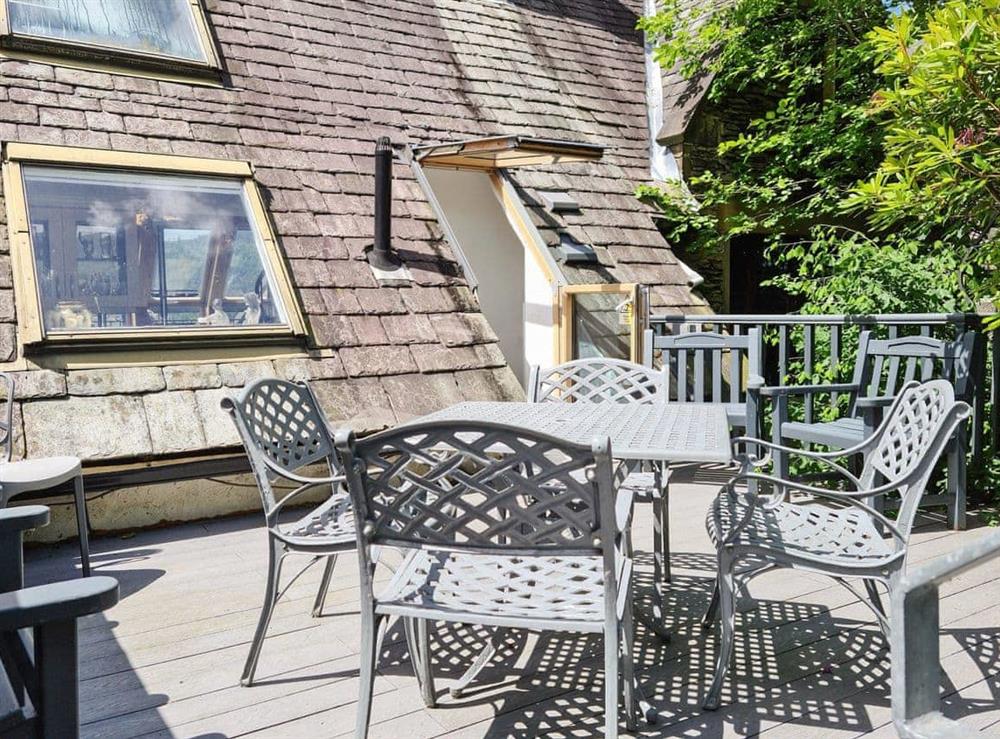 Terrace at Newfold Cottage in Bowness-on-Windermere, Kirkcudbrightshire