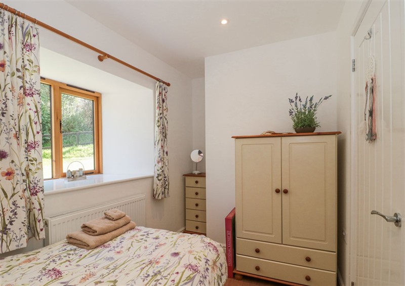 This is a bedroom (photo 4) at Newlands Barn, Wellington