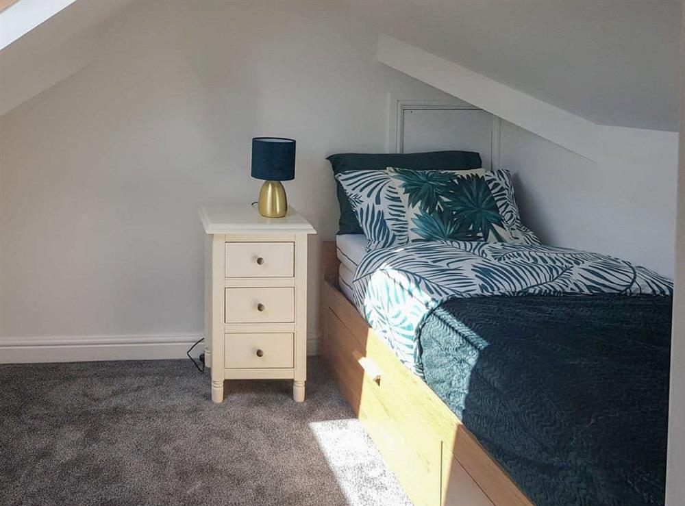 Second bedroom set as a single at Newlands Farm – The Annexe in Aylesbeare, Devon
