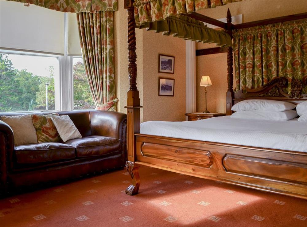 Four Poster bedroom (photo 2) at Newstead in Windermere, Cumbria