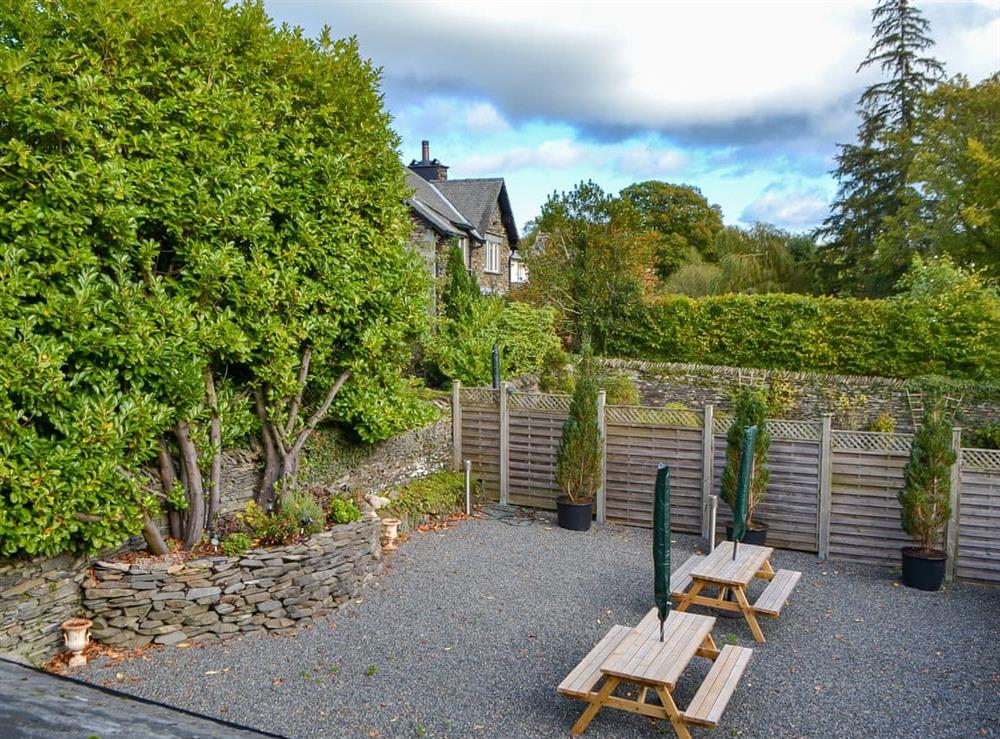 Sitting-out-area at Newstead in Windermere, Cumbria