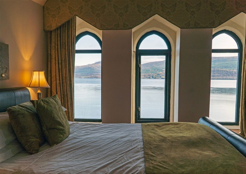 A bedroom in Newton Hall (photo 5) at Newton Hall, Inveraray