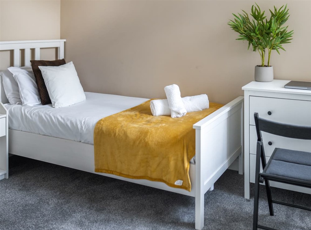 Single bedroom