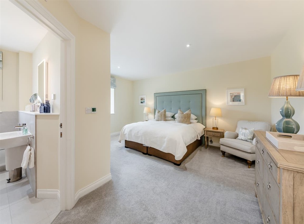 Double bedroom at Nightfold in Doxford, near Embleton, Northumberland