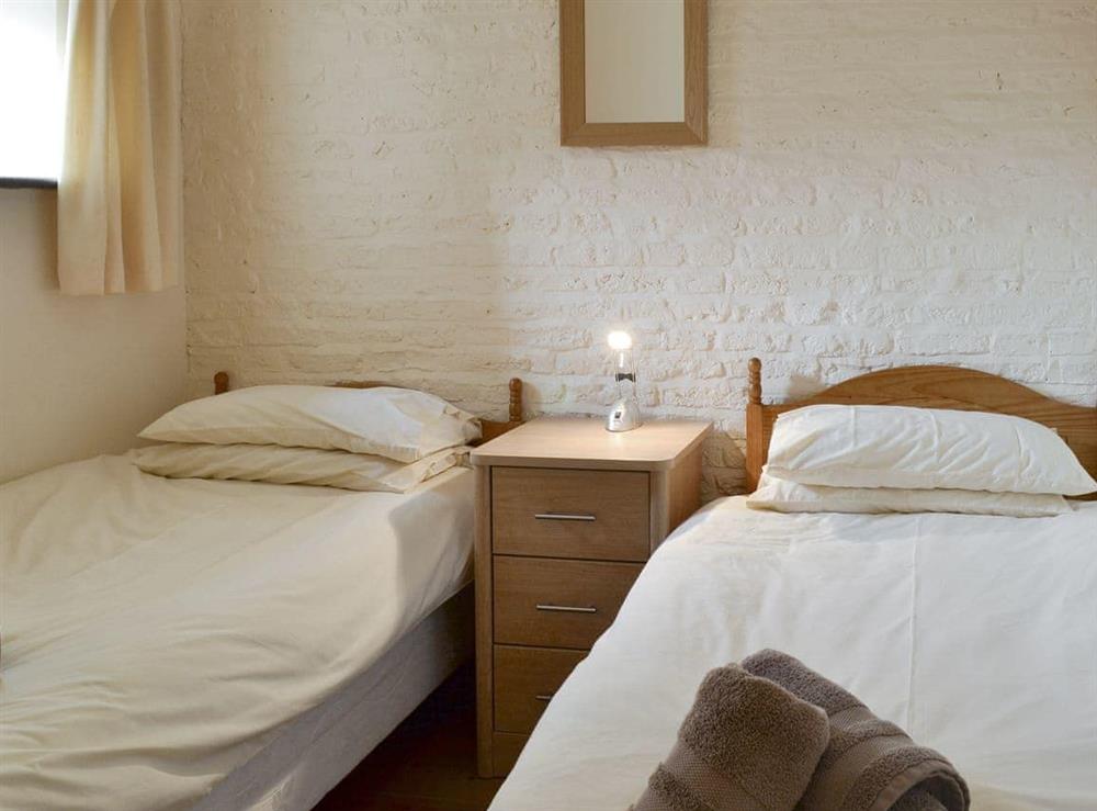 Comfortable twin bedroom at Nightingale in Flamborough, North Humberside