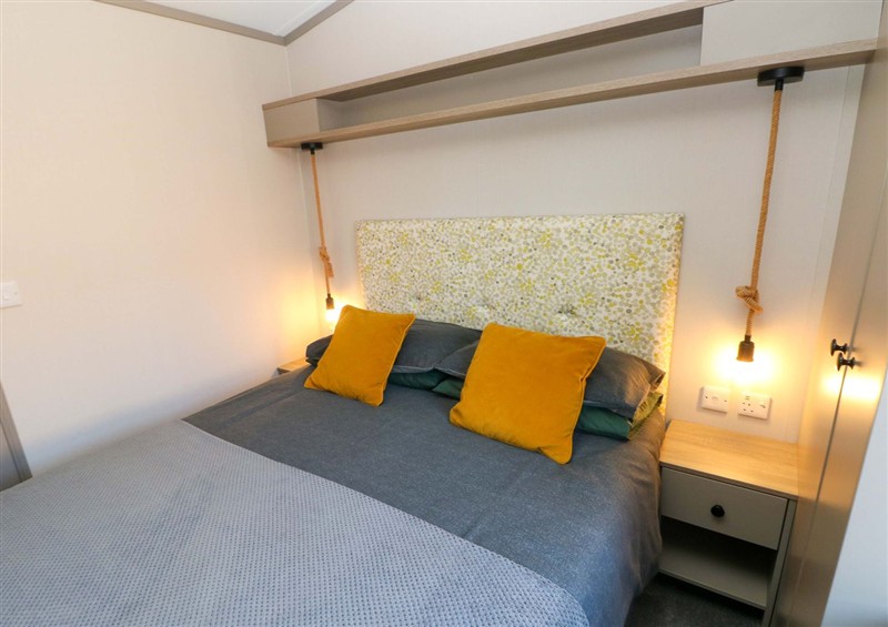One of the bedrooms (photo 3) at No 13 Broadfield Farm Holiday Park, Broadfield near New Hedges