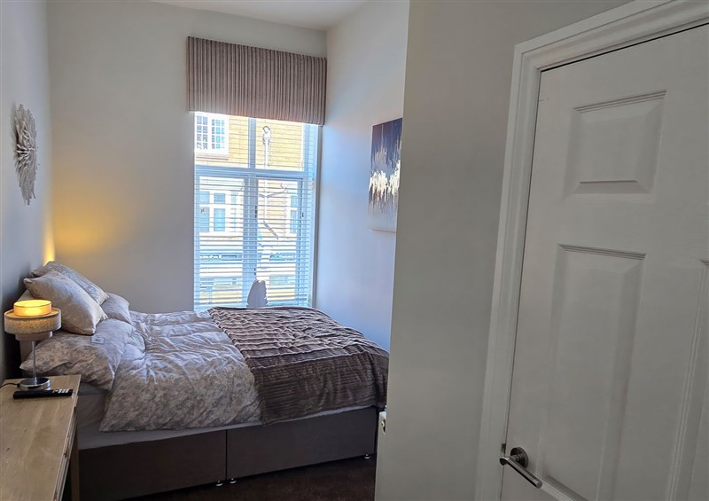 A bedroom in No 2 Emporium Apartments (photo 2) at No 2 Emporium Apartments, Prestatyn