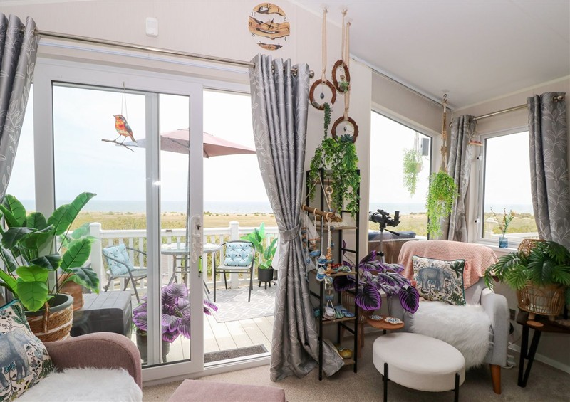 Relax in the living area at No. 2 - Seaview, Kessingland