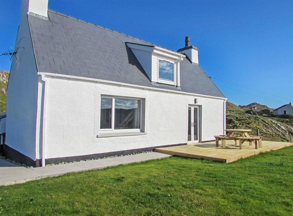 Delightful, detached cottage (photo 2) at No. 3 in Marvig, Isle of Lewis, Outer Hebrides, Scotland