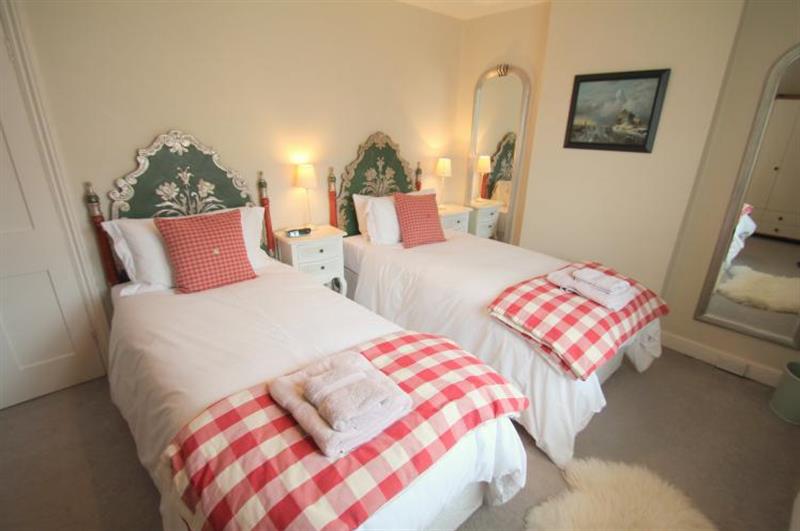Twin bedroom at No 4 Lowerbourne, Porlock